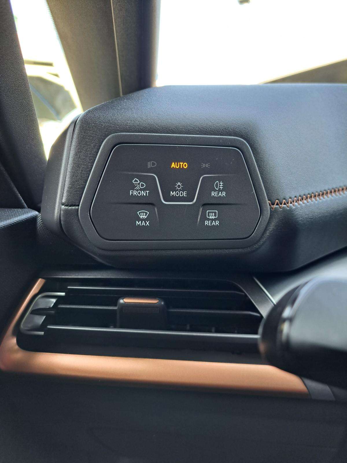 cupra-born-2023-eletrico-0cc