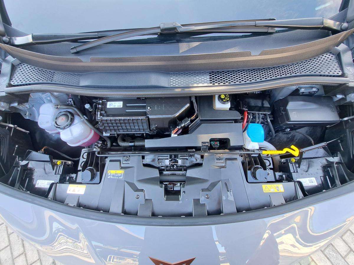 cupra-born-2023-eletrico-0cc