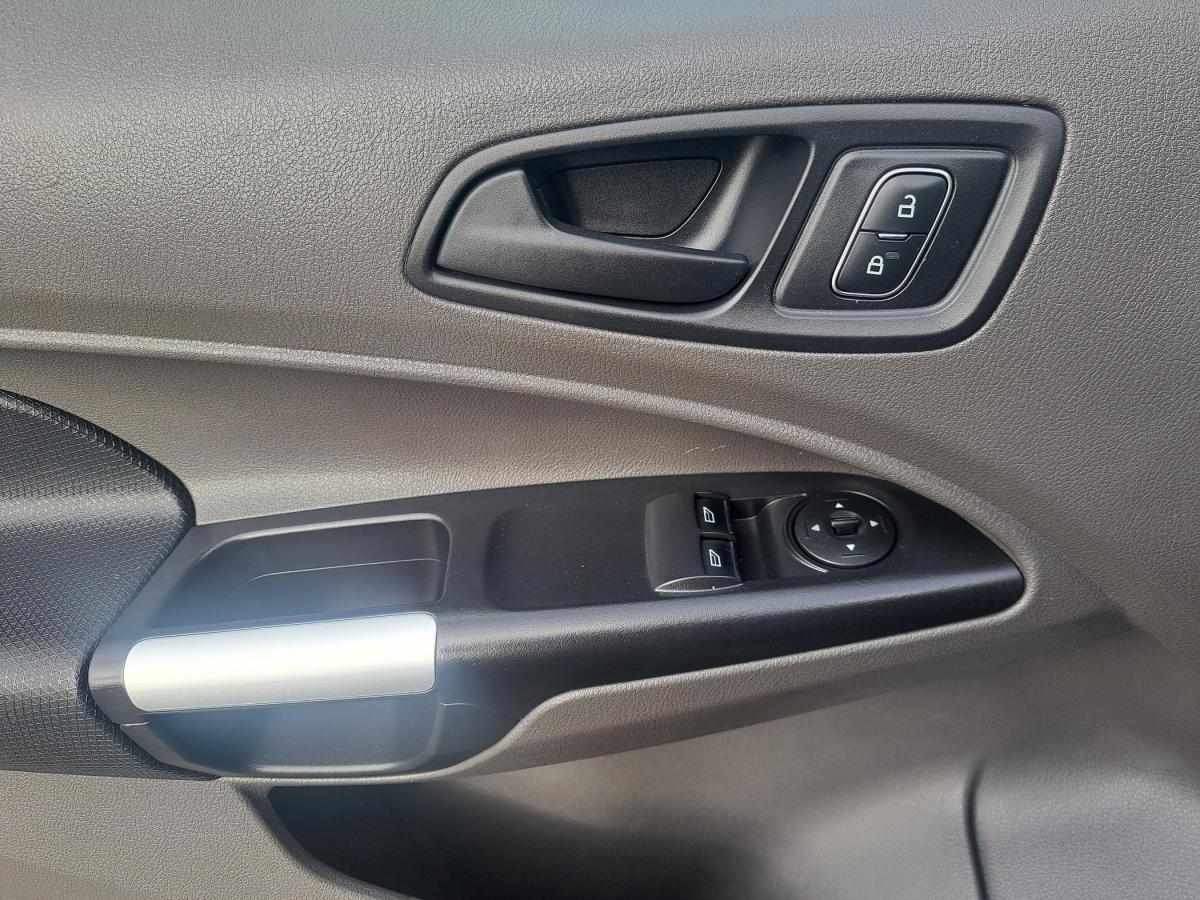 ford-transit-connect-2019-diesel-1499cc