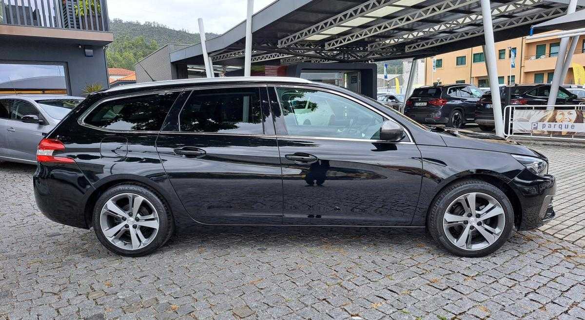 peugeot-308-sw-2019-diesel-1499cc