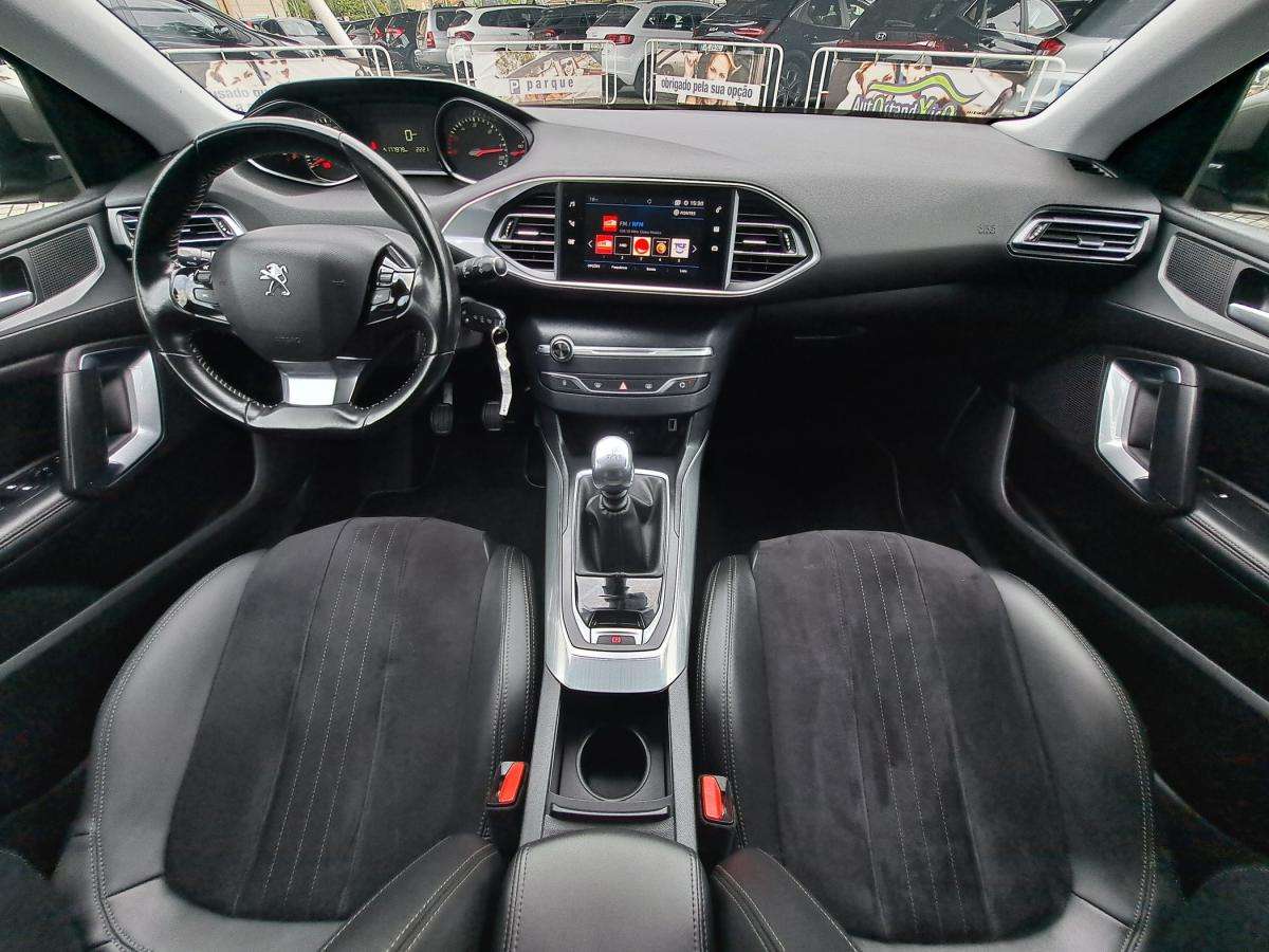 peugeot-308-sw-2019-diesel-1499cc