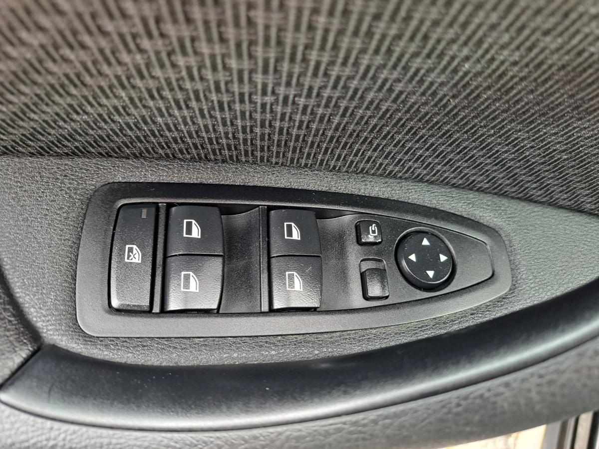 bmw-x1-2021-hibrido-a-gasolina-1499cc
