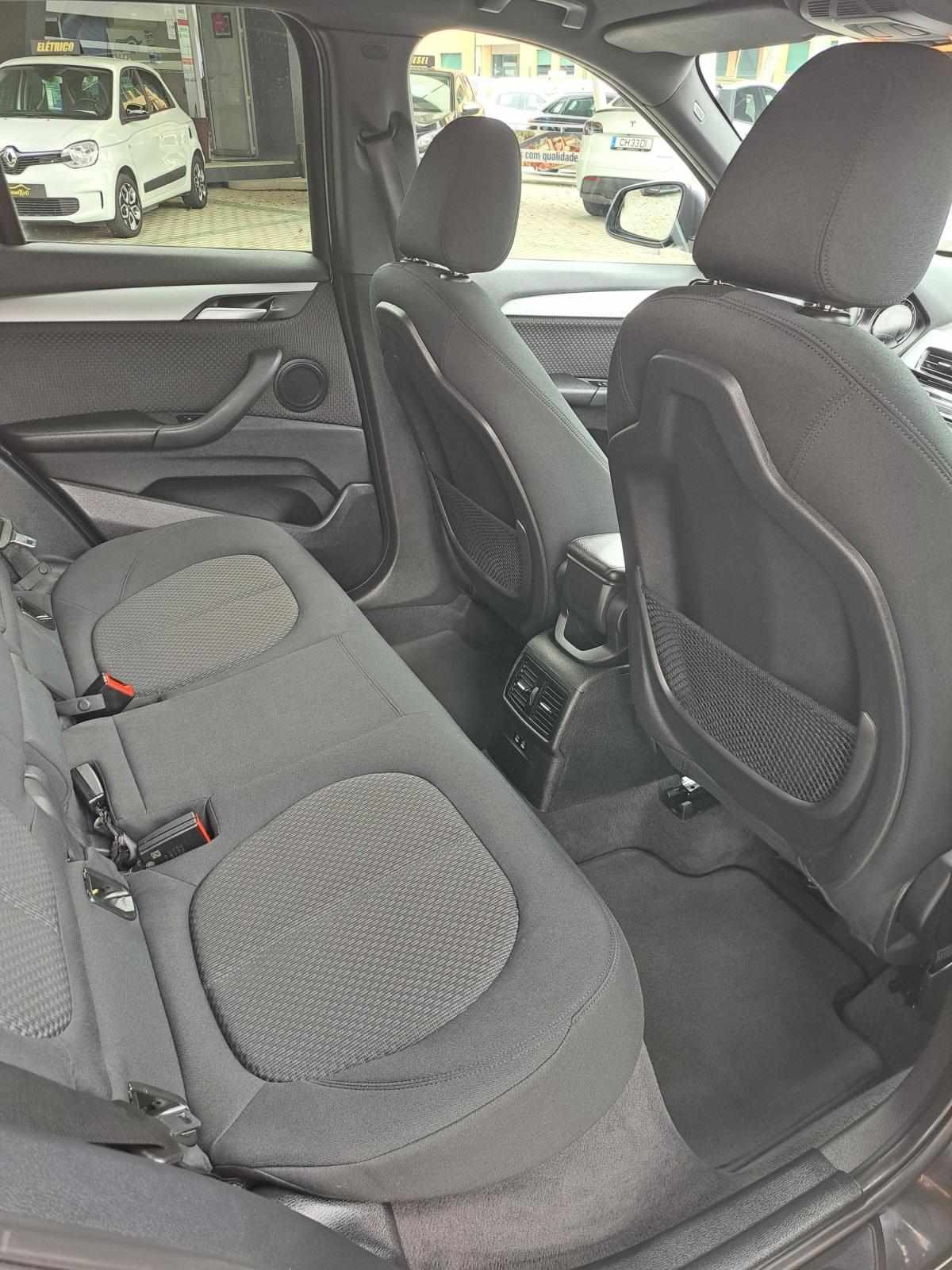 bmw-x1-2021-hibrido-a-gasolina-1499cc