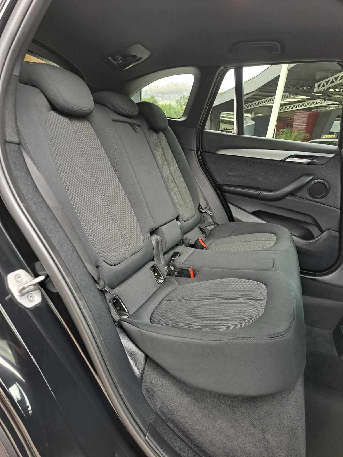 bmw-x1-2021-hibrido-a-gasolina-1499cc