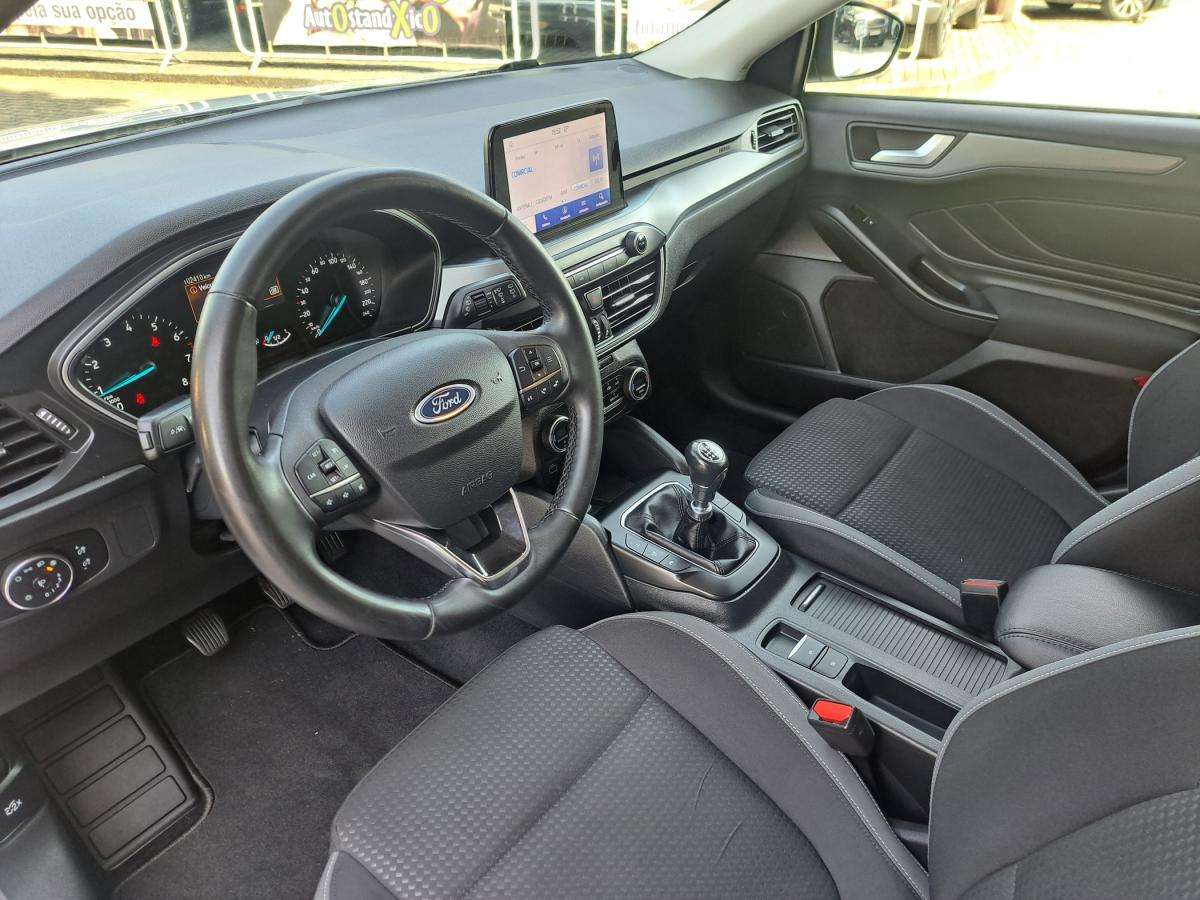 ford-focus-2022-gasolina-998cc