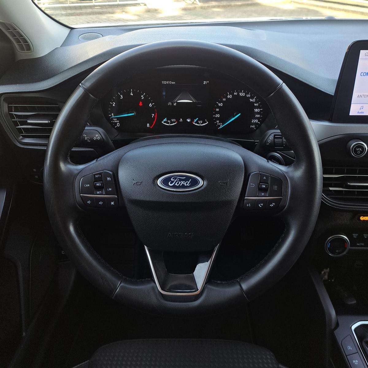ford-focus-2022-gasolina-998cc