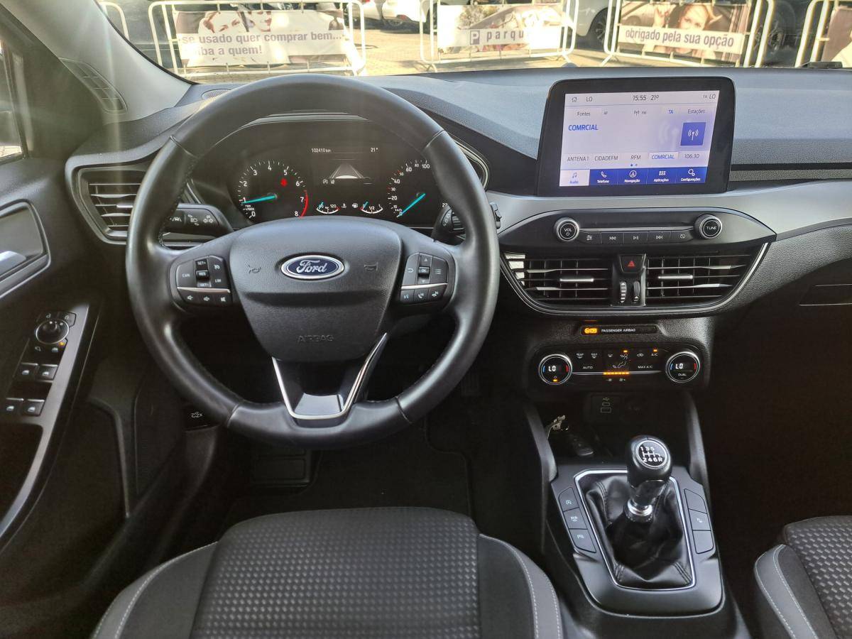 ford-focus-2022-gasolina-998cc