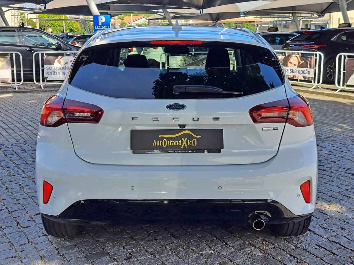 ford-focus-2022-gasolina-998cc