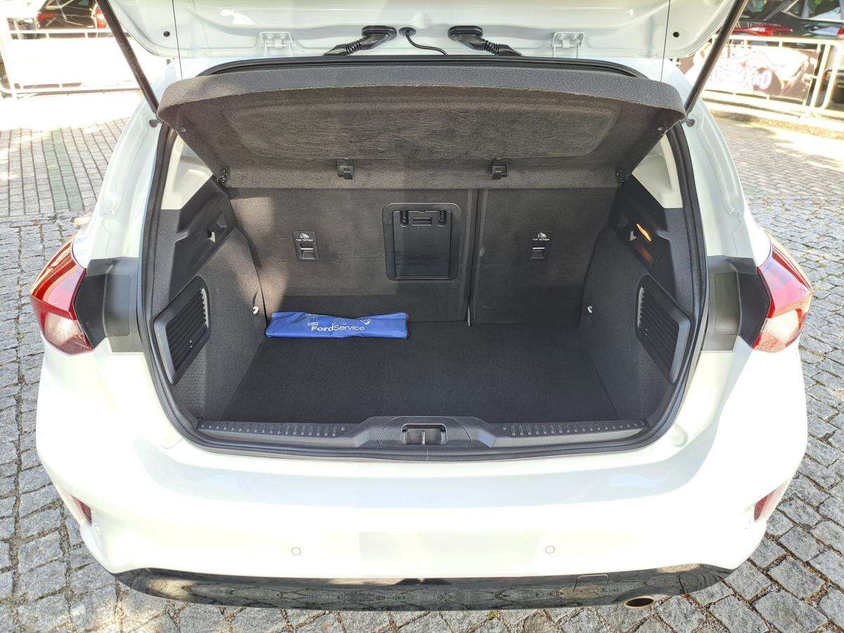 ford-focus-2022-gasolina-998cc