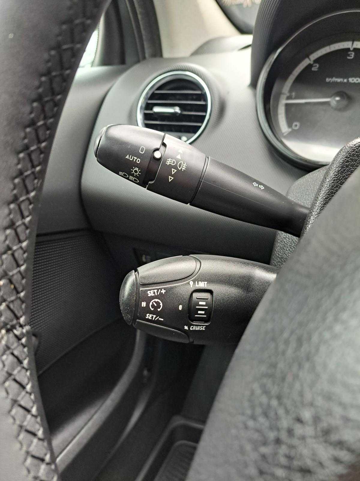 peugeot-308-2010-diesel-1560cc