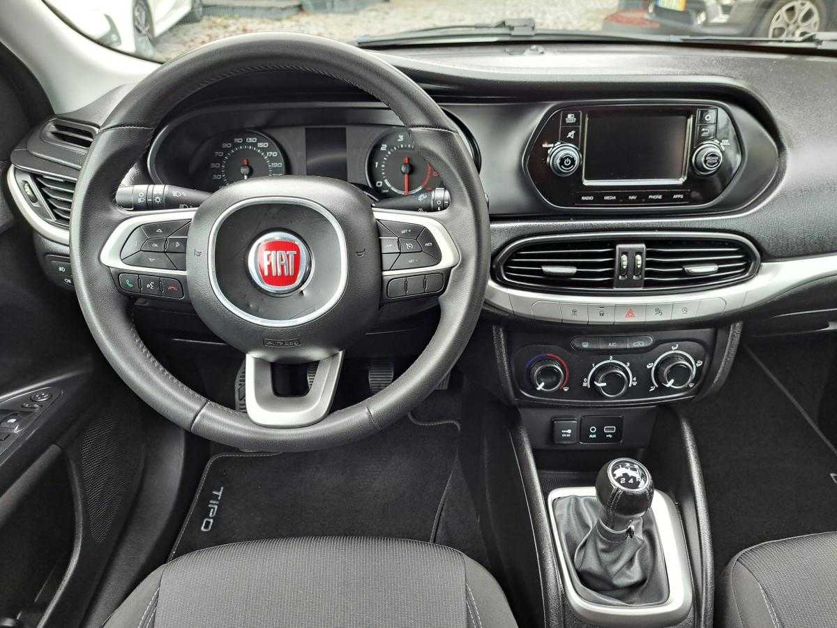 fiat-tipo-station-wagon-2018-diesel-1248cc