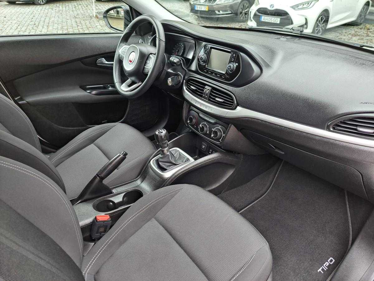 fiat-tipo-station-wagon-2018-diesel-1248cc