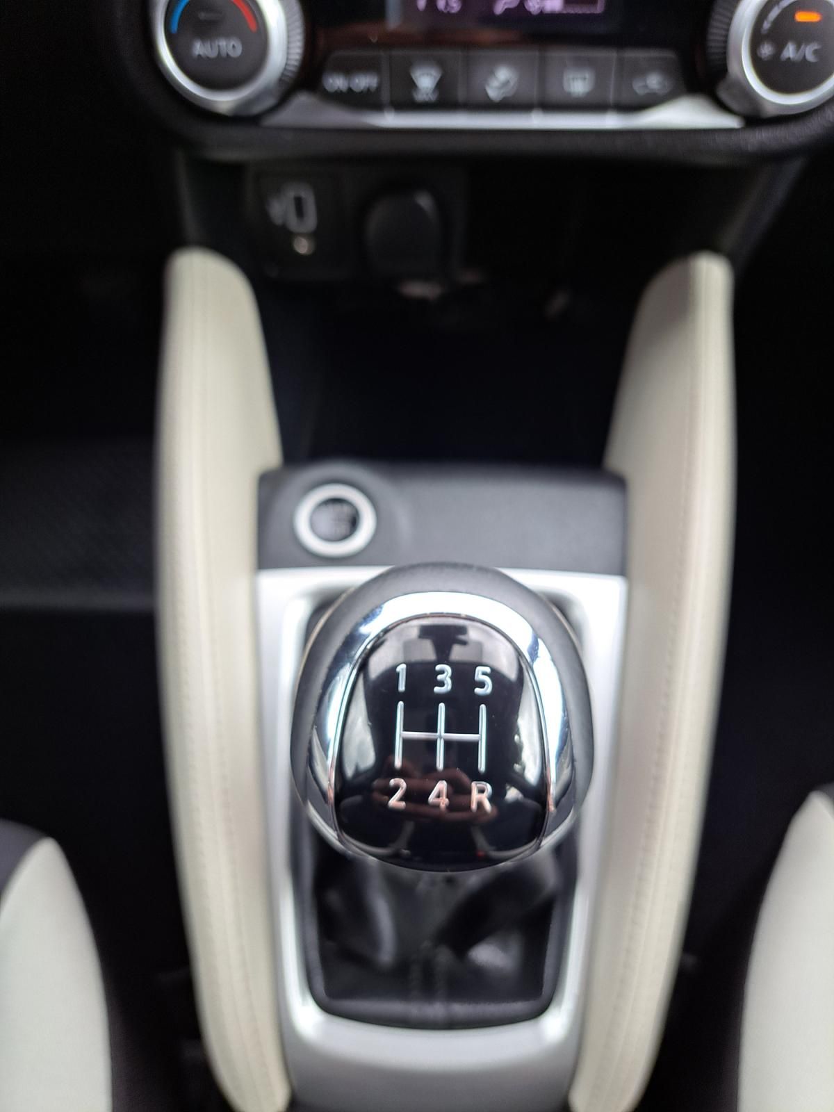 nissan-micra-2019-gasolina-999cc