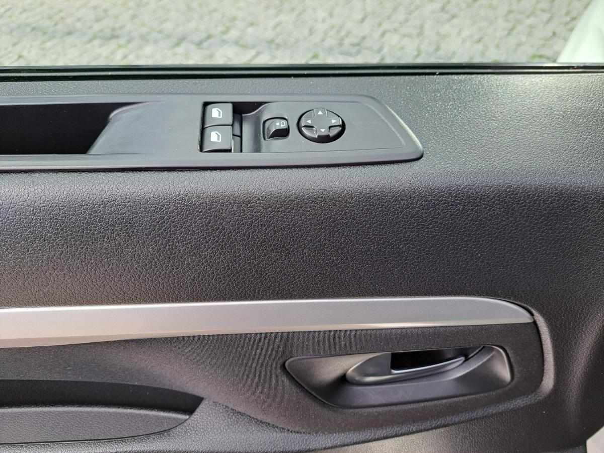 opel-vivaro-2020-diesel-1499cc