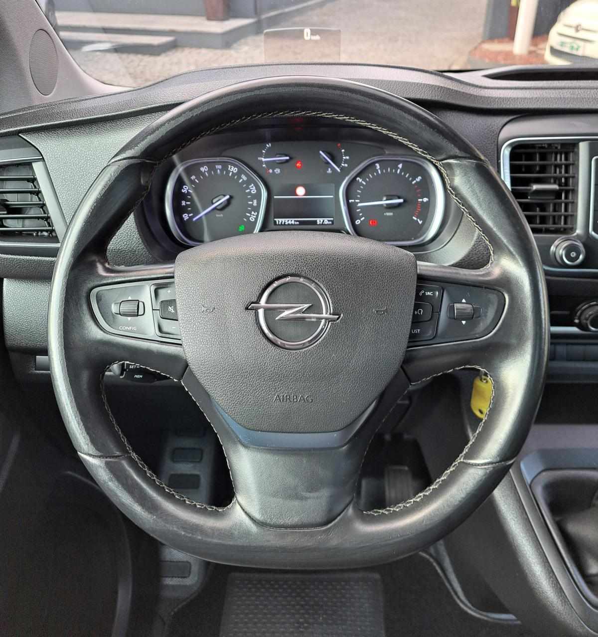 opel-vivaro-2020-diesel-1499cc