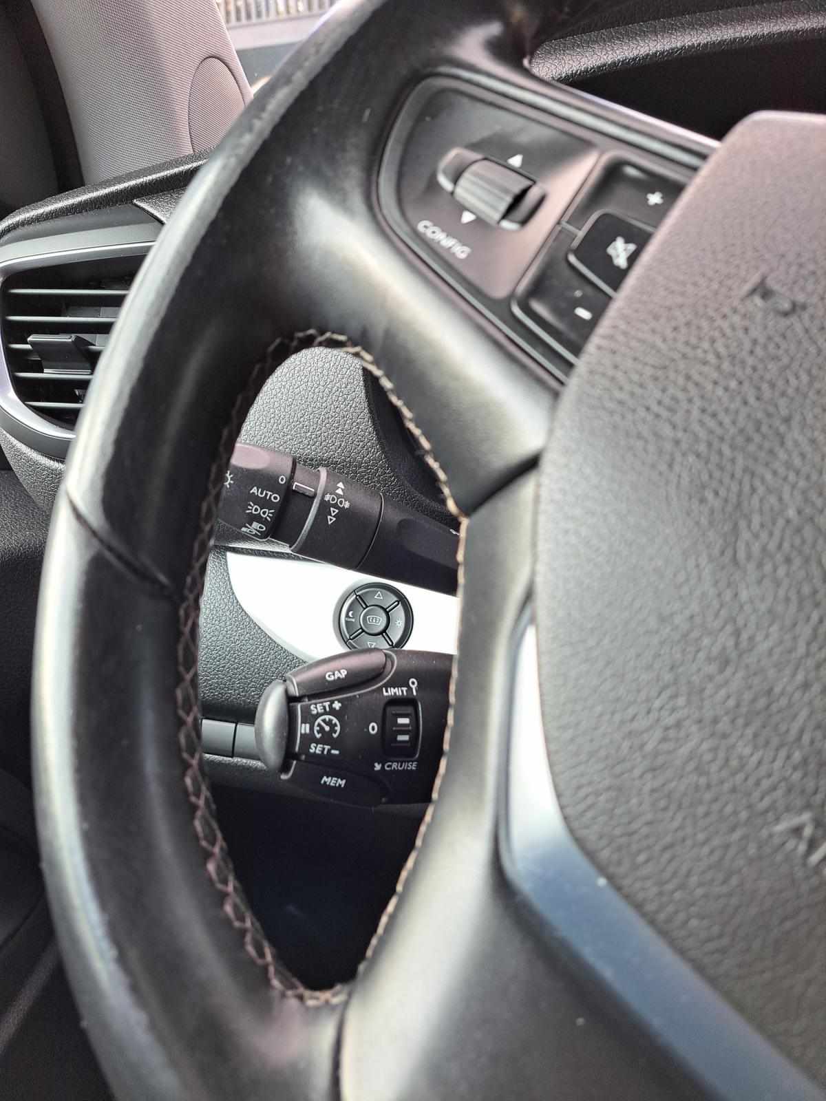 opel-vivaro-2020-diesel-1499cc