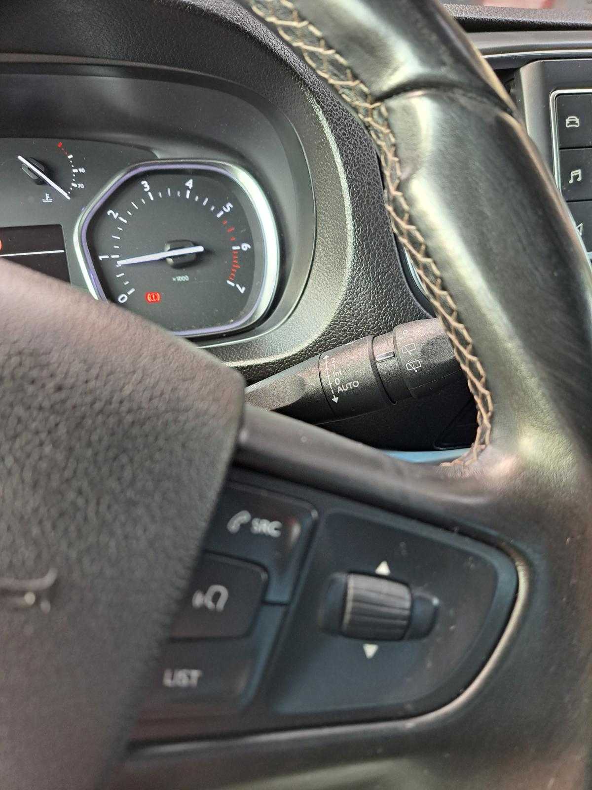 opel-vivaro-2020-diesel-1499cc