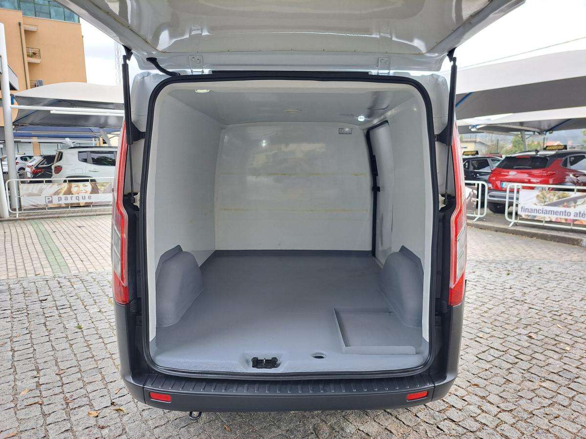ford-transit-2020-diesel-1995cc