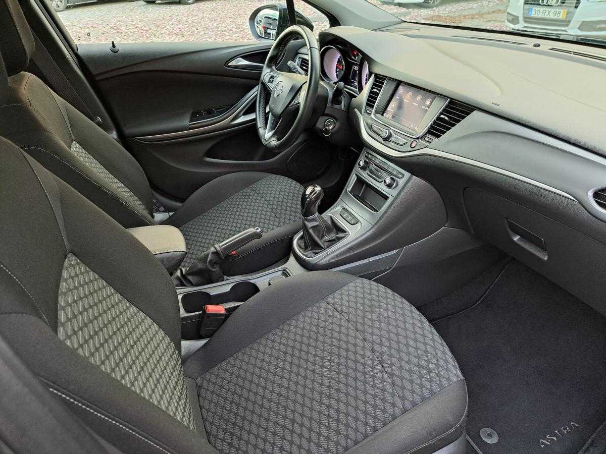 opel-astra-2019-gasolina-1199cc