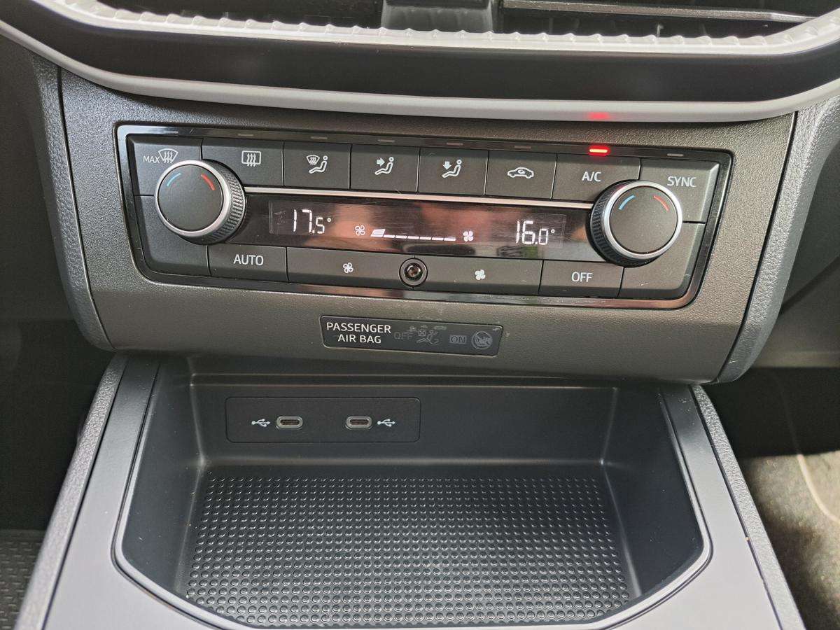 seat-ibiza-2022-gasolina-999cc