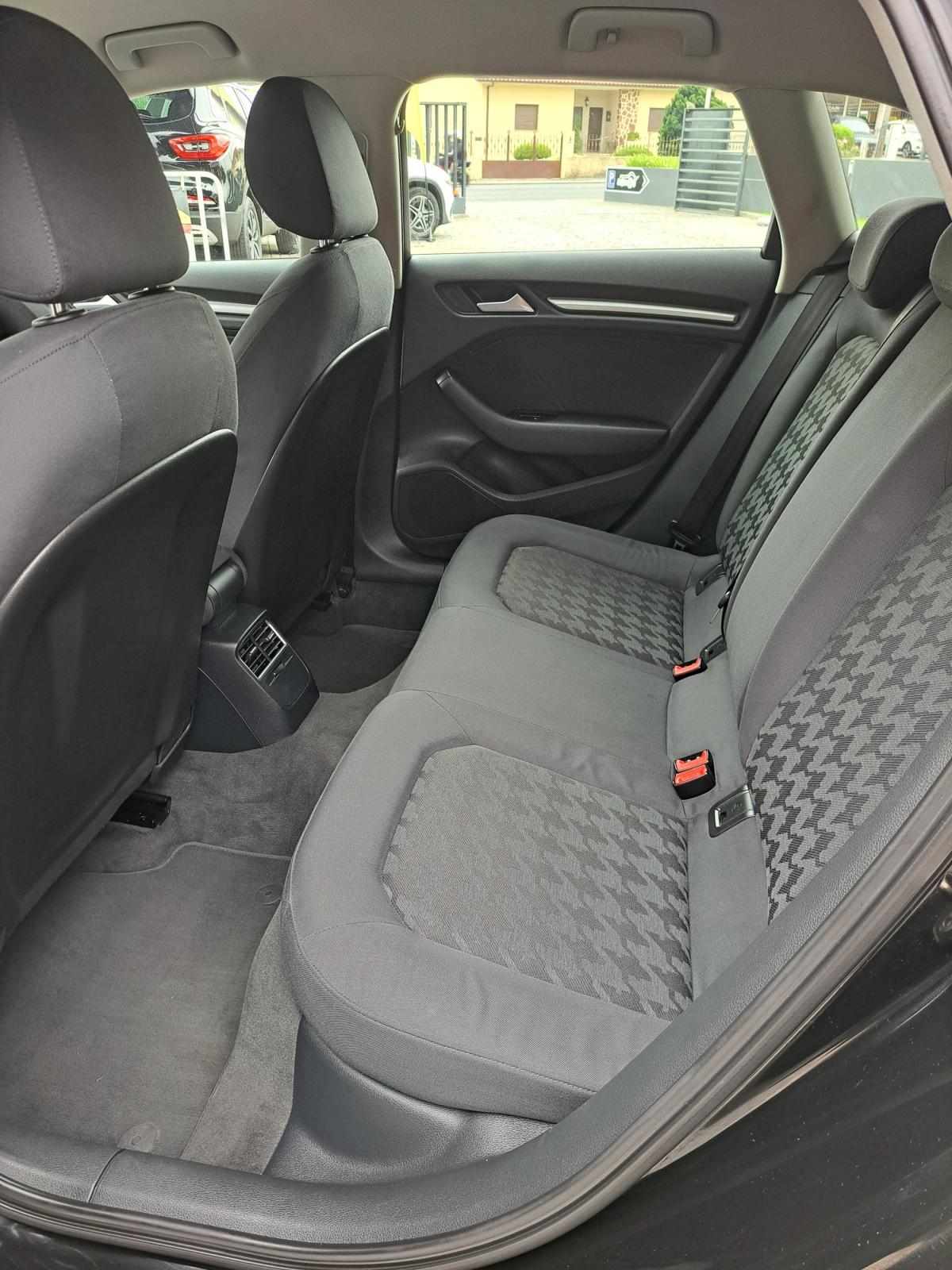 audi-a3-sportback-2014-diesel-1598cc