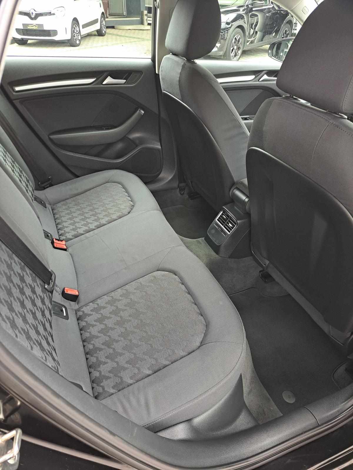audi-a3-sportback-2014-diesel-1598cc