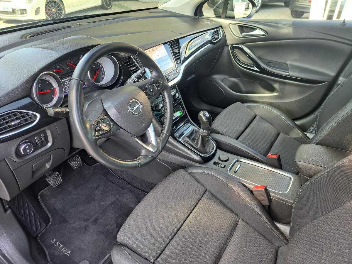 opel-astra-2019-diesel-1598cc
