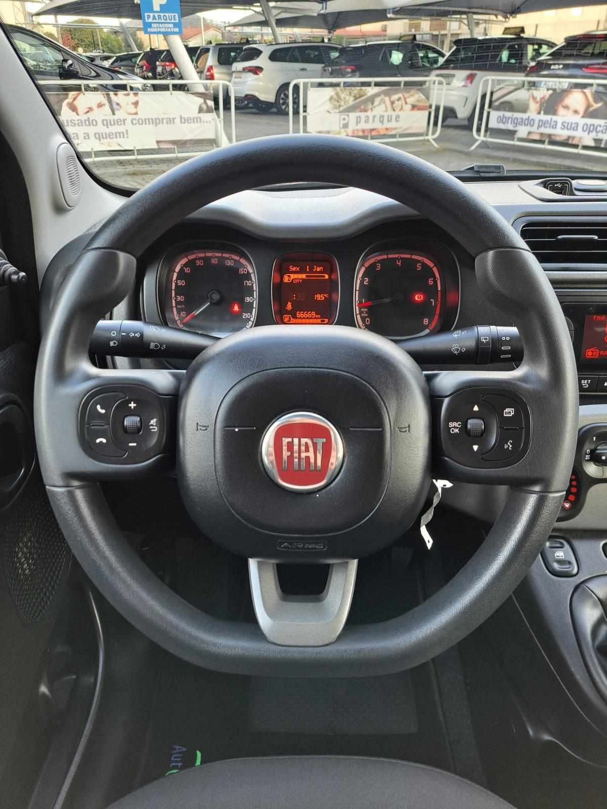 fiat-panda-2022-hibrido-a-gasolina-999cc