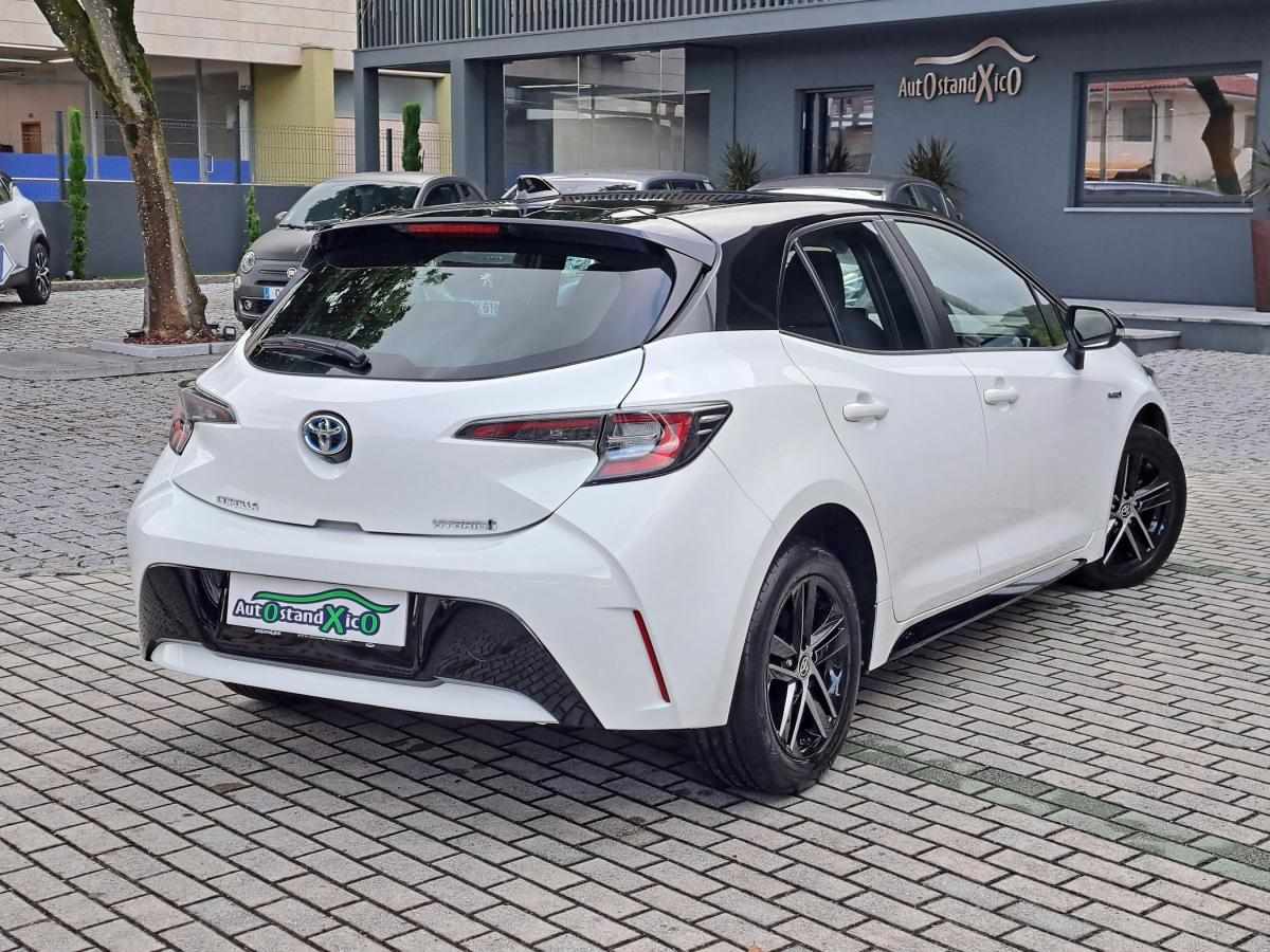 toyota-corolla-2020-hibrido-a-gasolina-1798cc