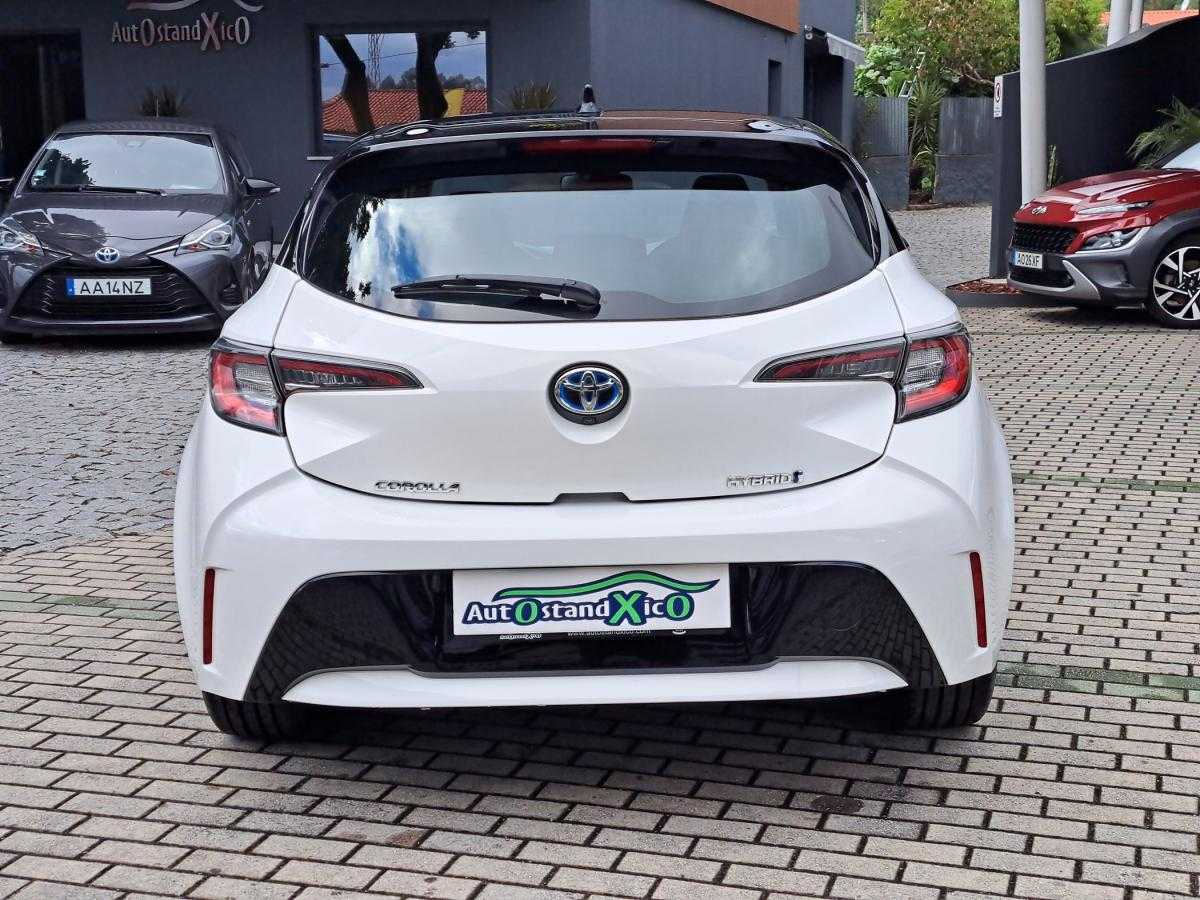 toyota-corolla-2020-hibrido-a-gasolina-1798cc