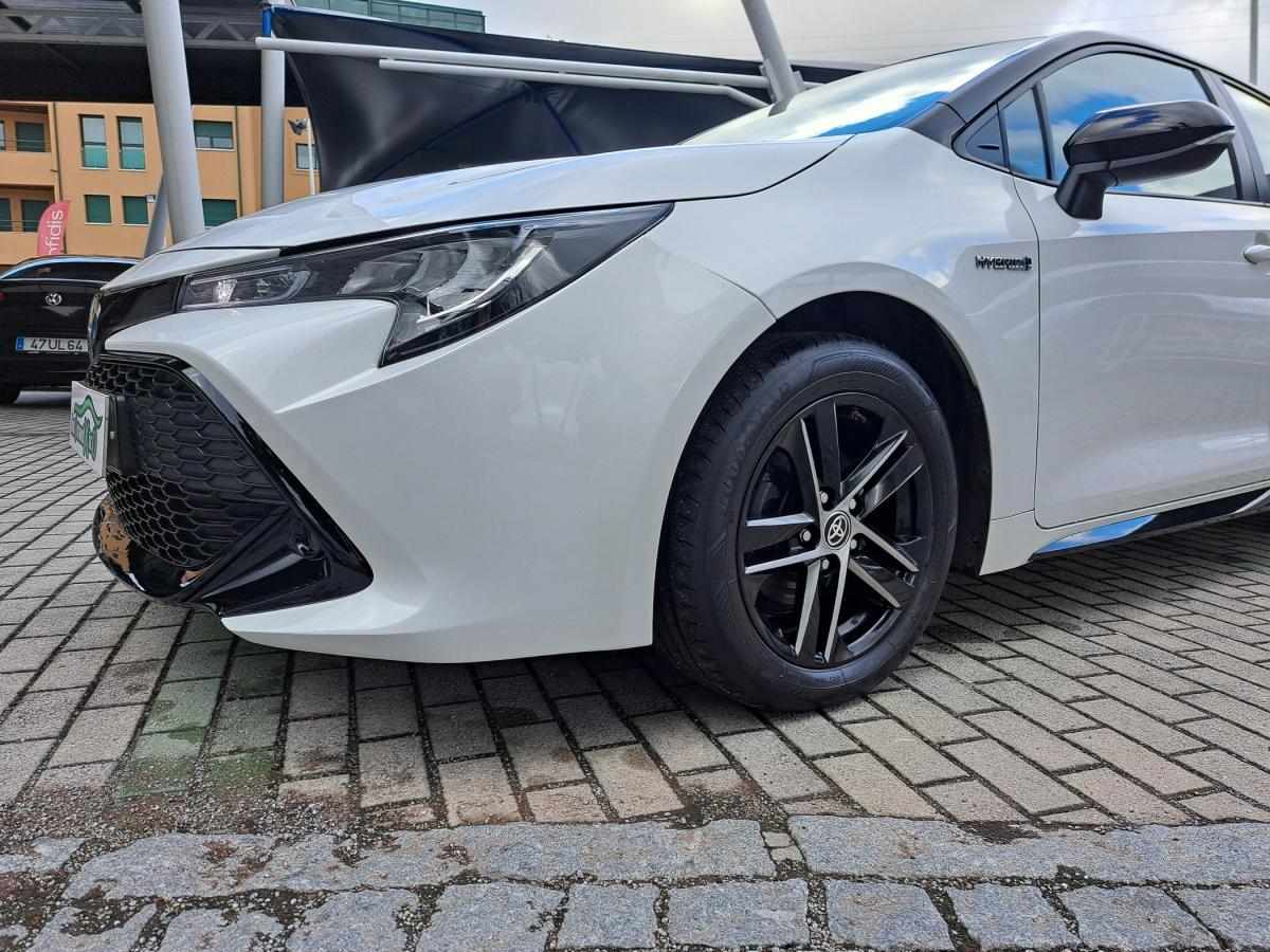 toyota-corolla-2020-hibrido-a-gasolina-1798cc