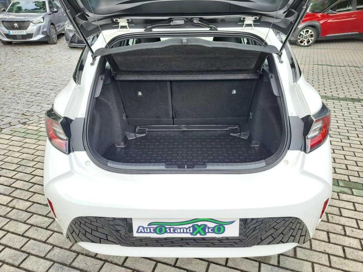 toyota-corolla-2020-hibrido-a-gasolina-1798cc