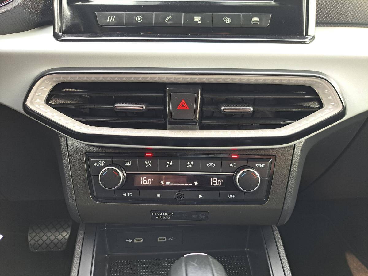 seat-ibiza-2023-gasolina-999cc