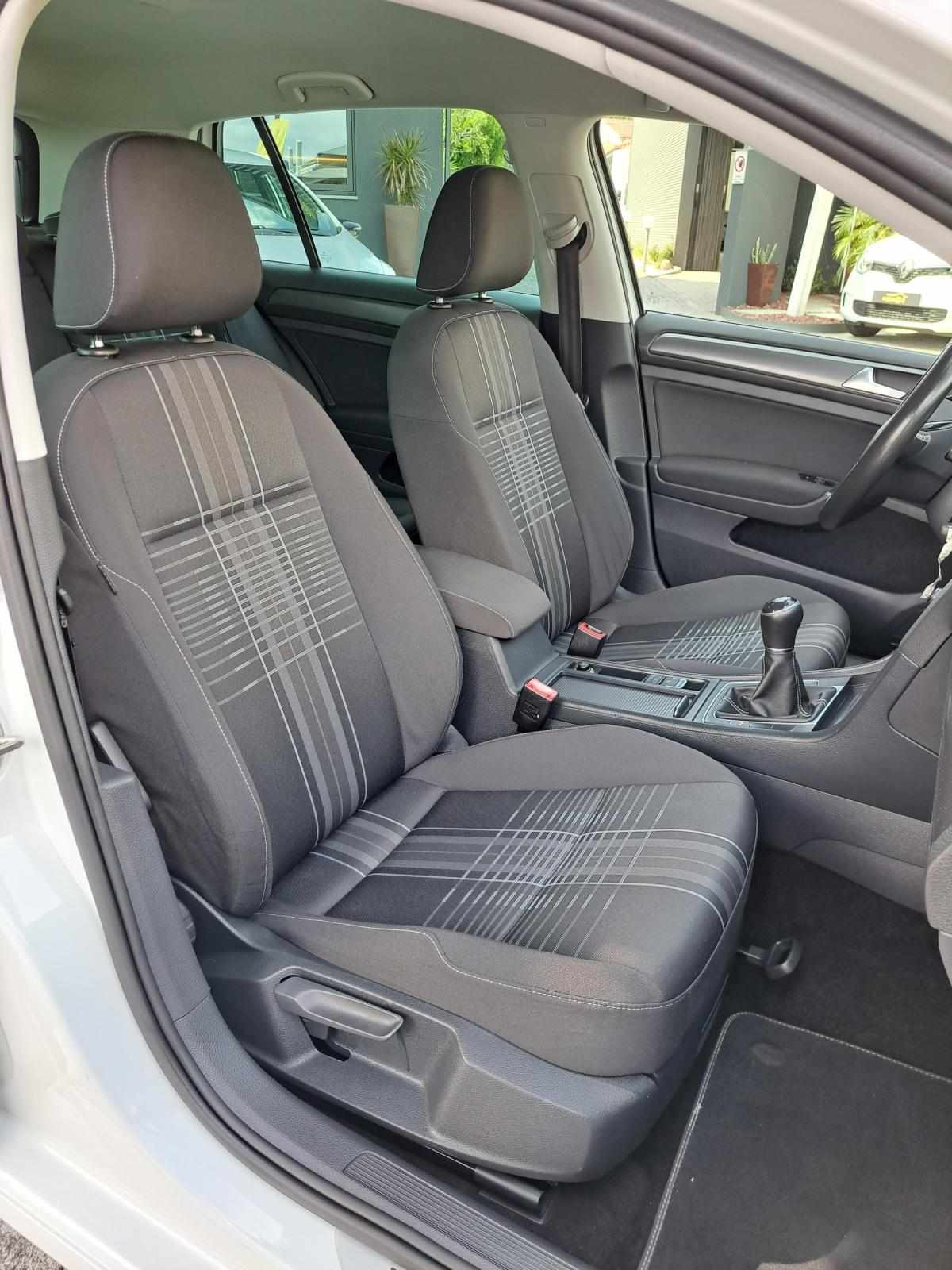volkswagen-golf-2015-diesel-1598cc