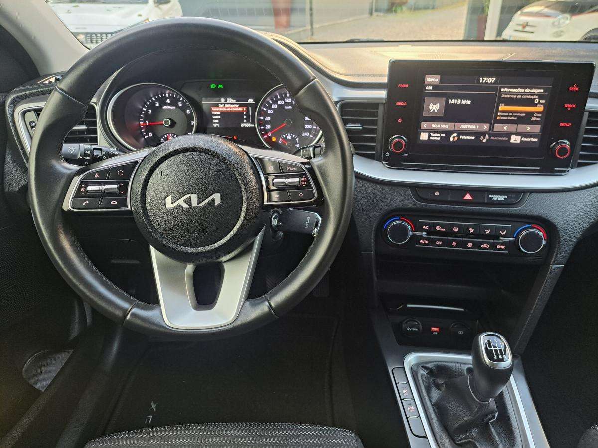 kia-xceed-2021-gasolina-998cc