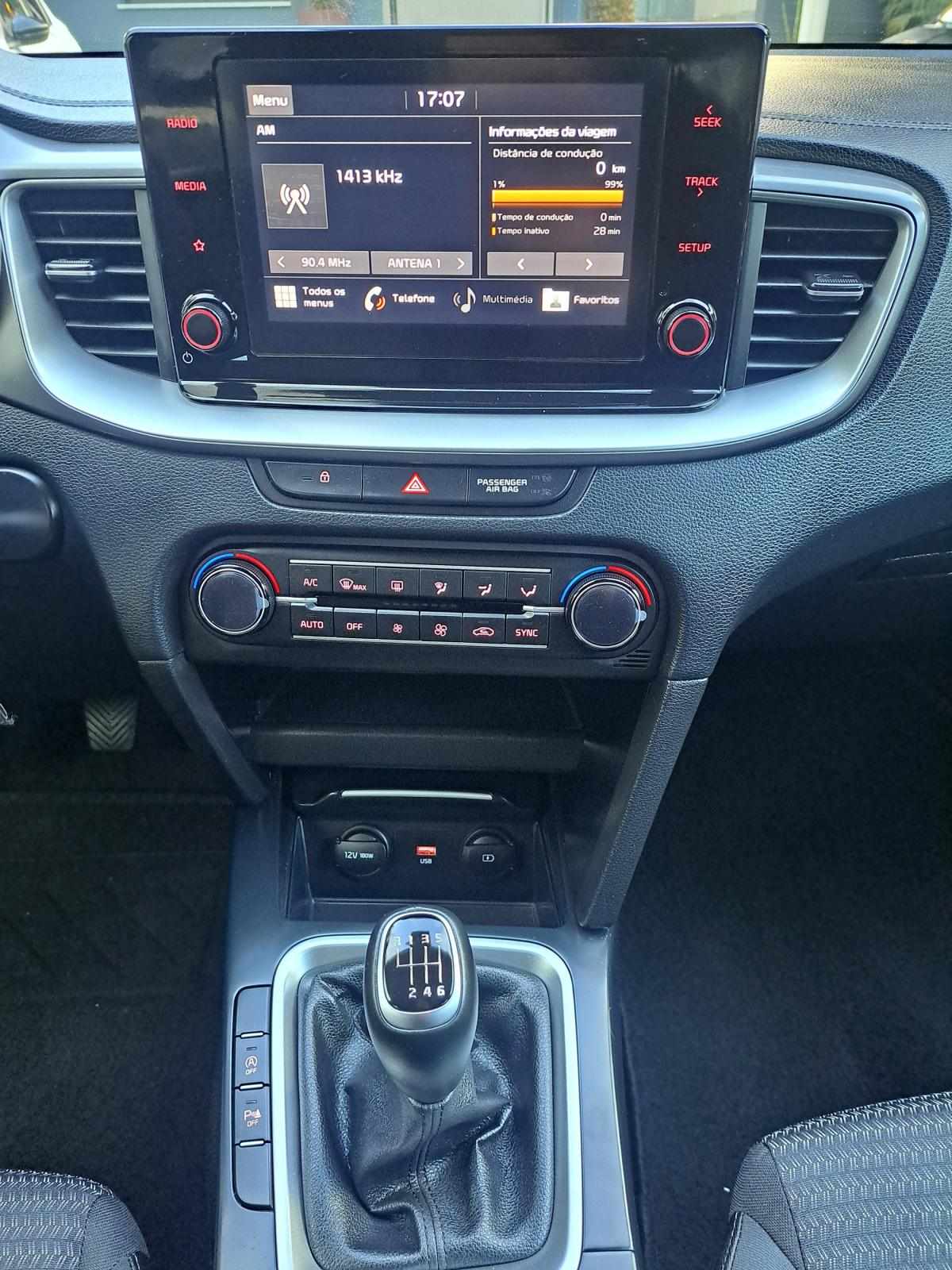 kia-xceed-2021-gasolina-998cc