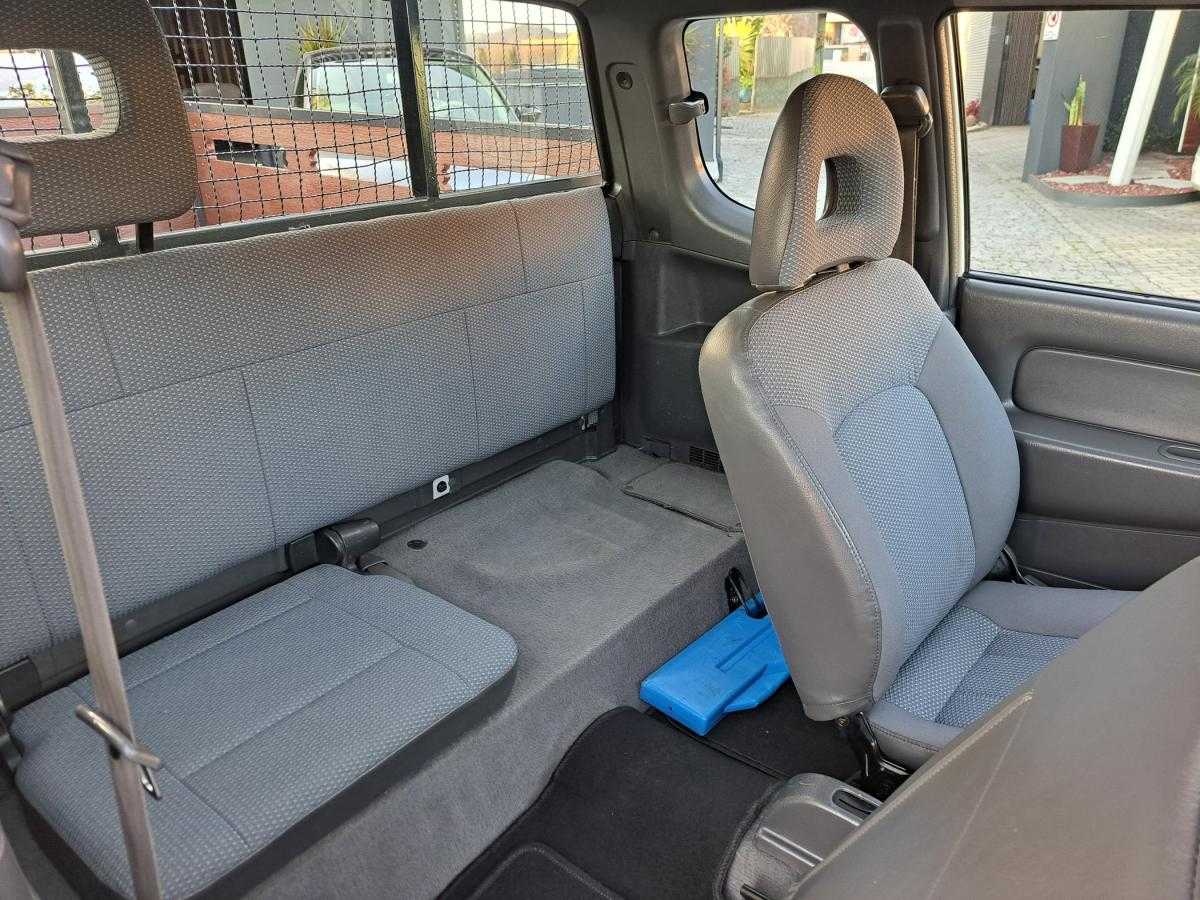 mitsubishi-l200-2004-diesel-2477cc