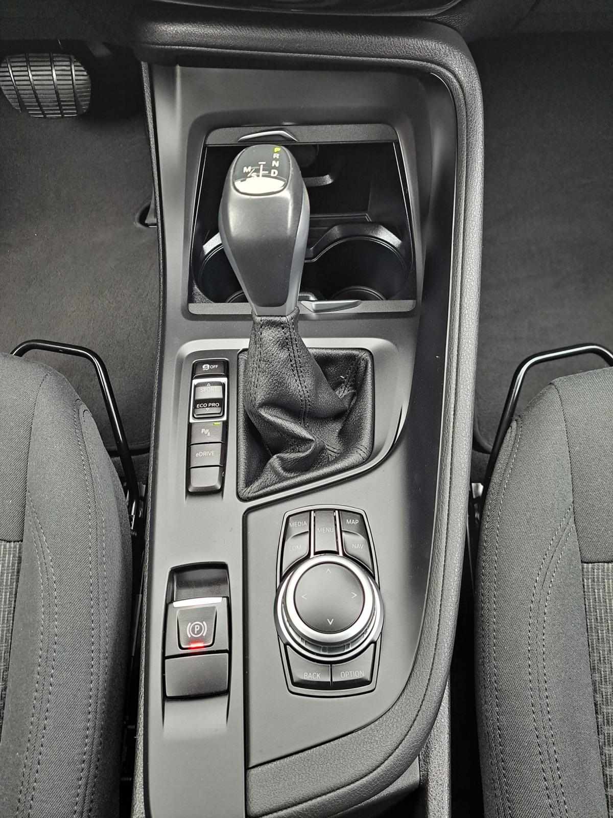 bmw-x1-2022-hibrido-a-gasolina-1499cc