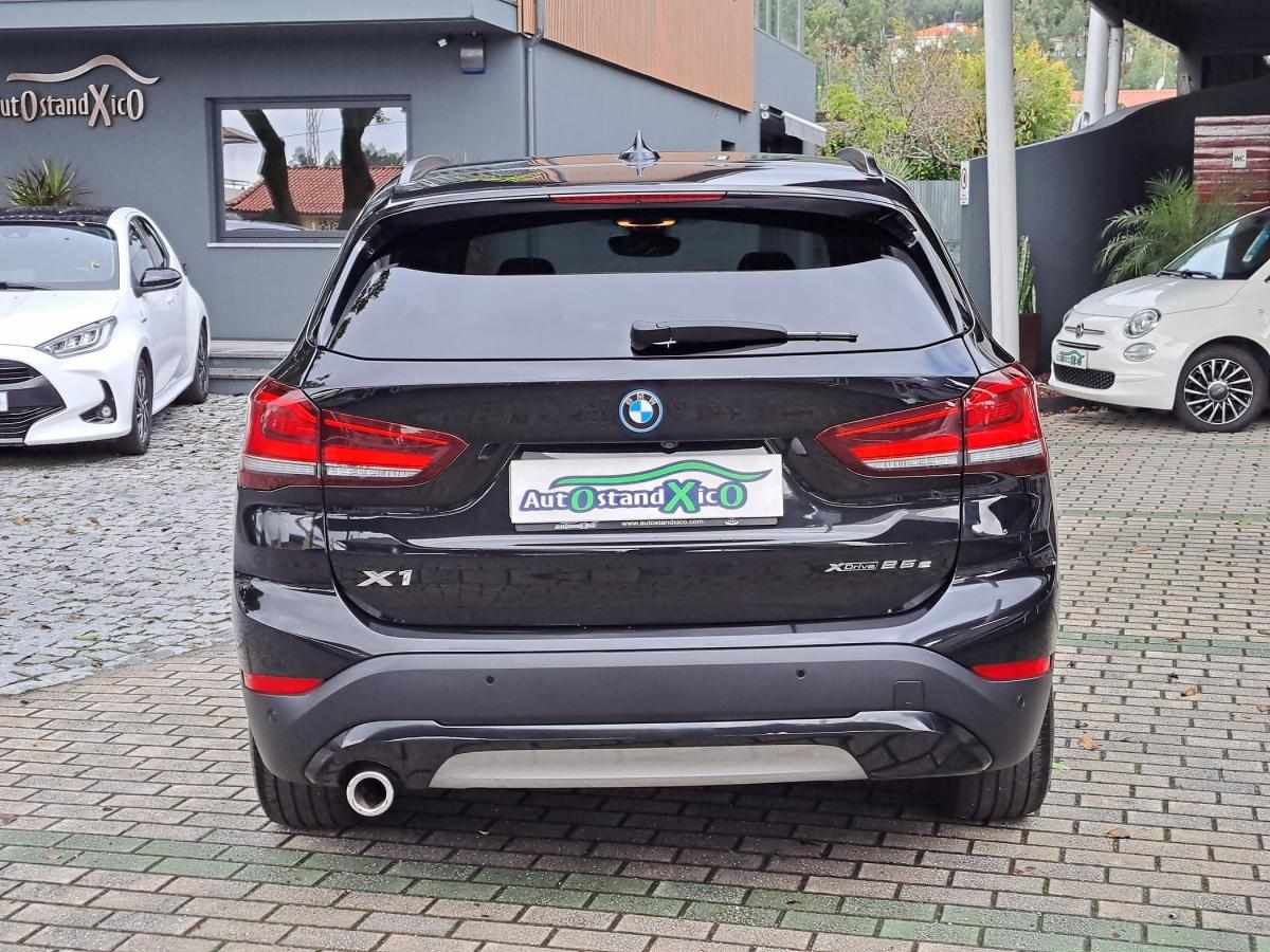 bmw-x1-2022-hibrido-a-gasolina-1499cc