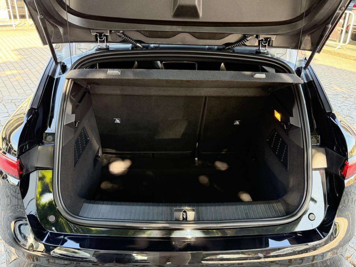 renault-megane-2023-eletrico-0cc