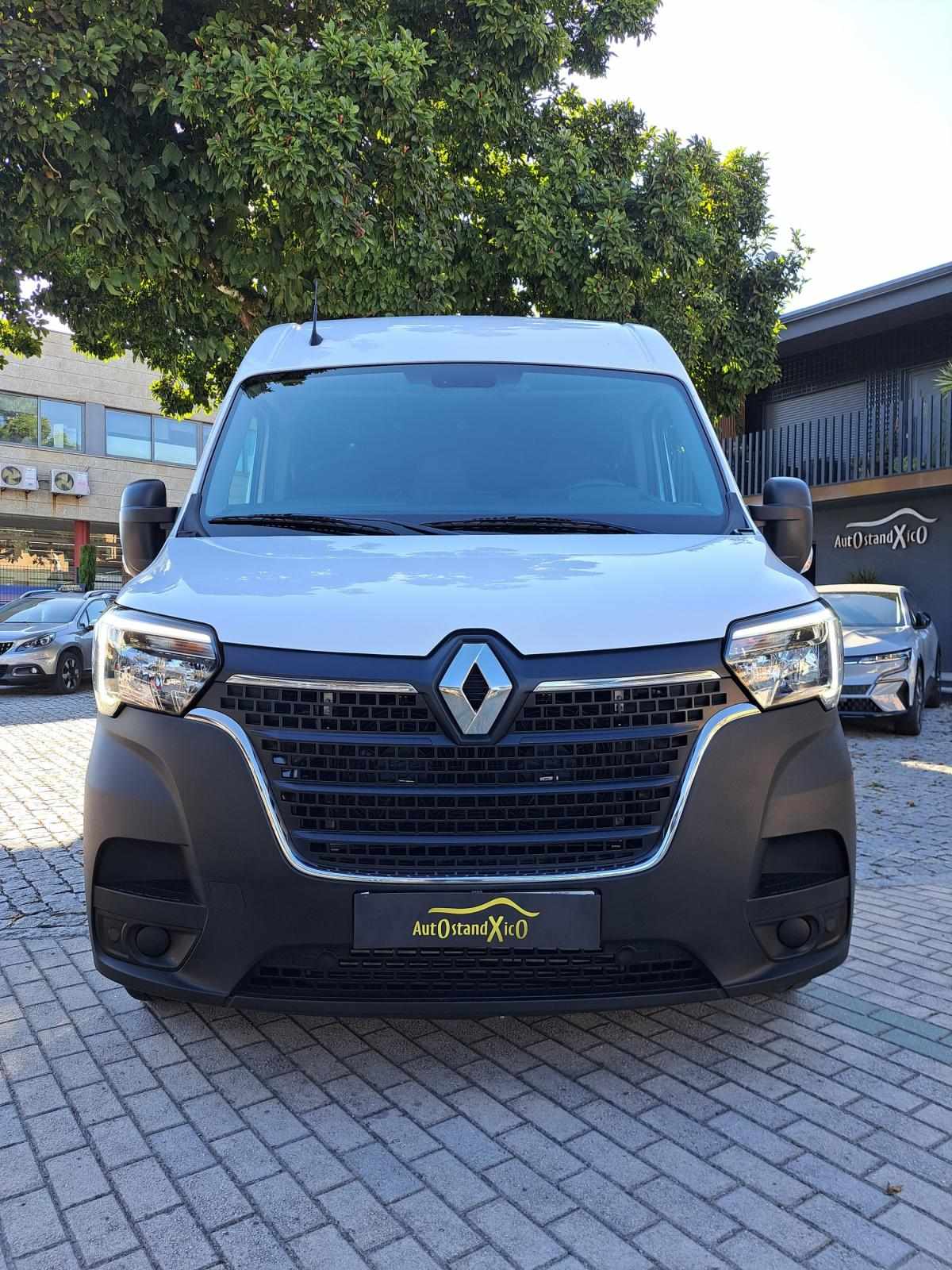 renault-master-2023-diesel-2299cc