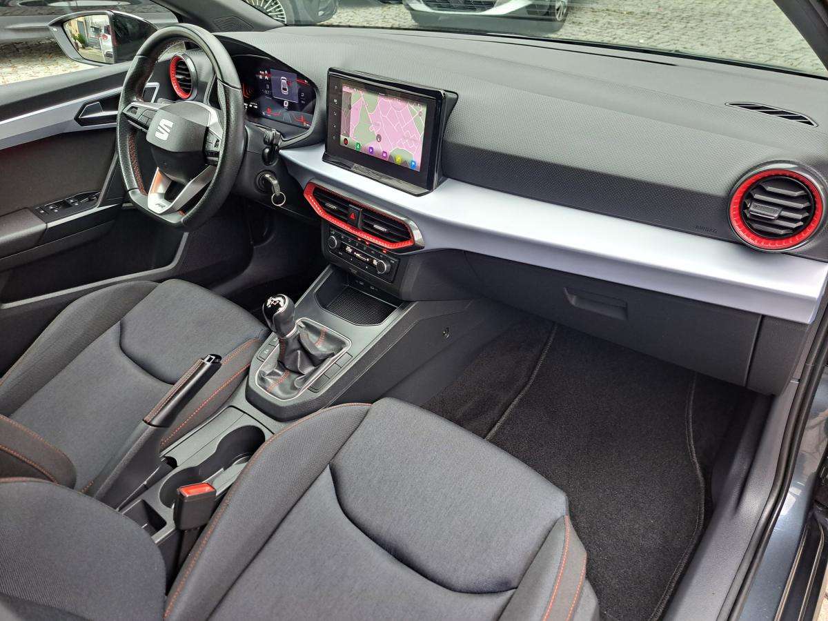 seat-ibiza-2023-gasolina-999cc