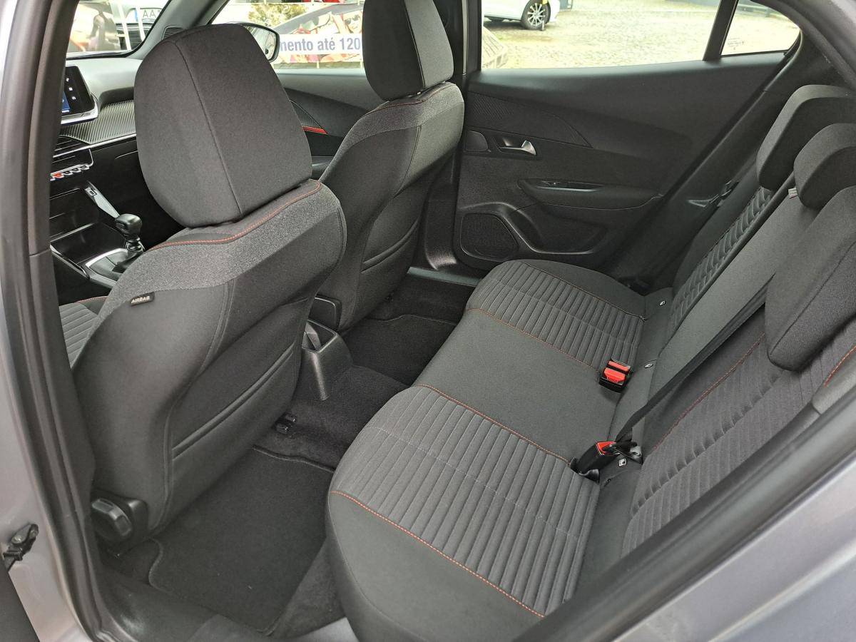 peugeot-2008-2023-gasolina-1199cc