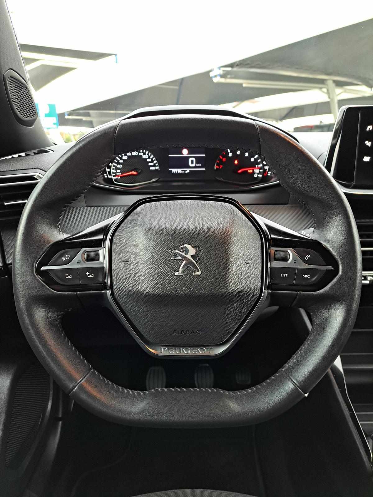 peugeot-2008-2023-gasolina-1199cc