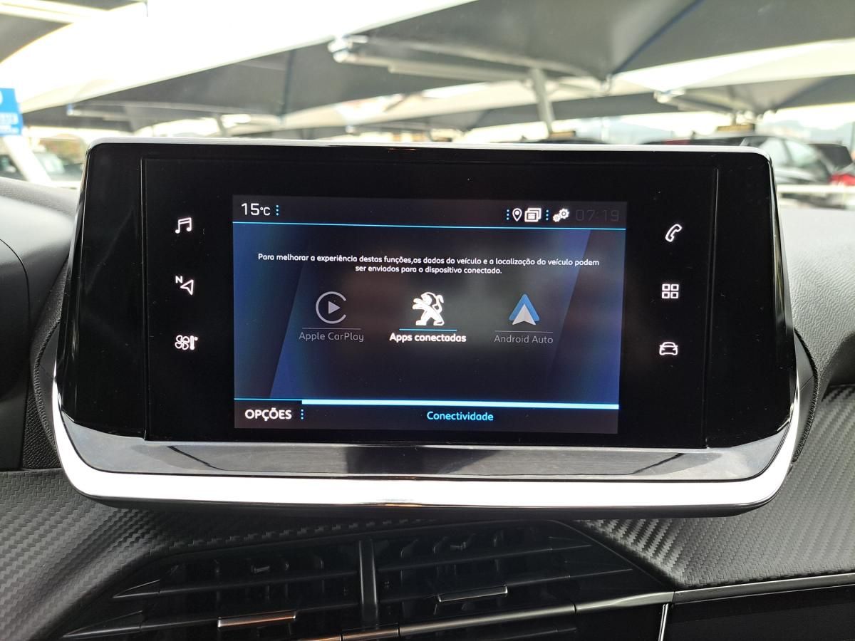 peugeot-2008-2023-gasolina-1199cc