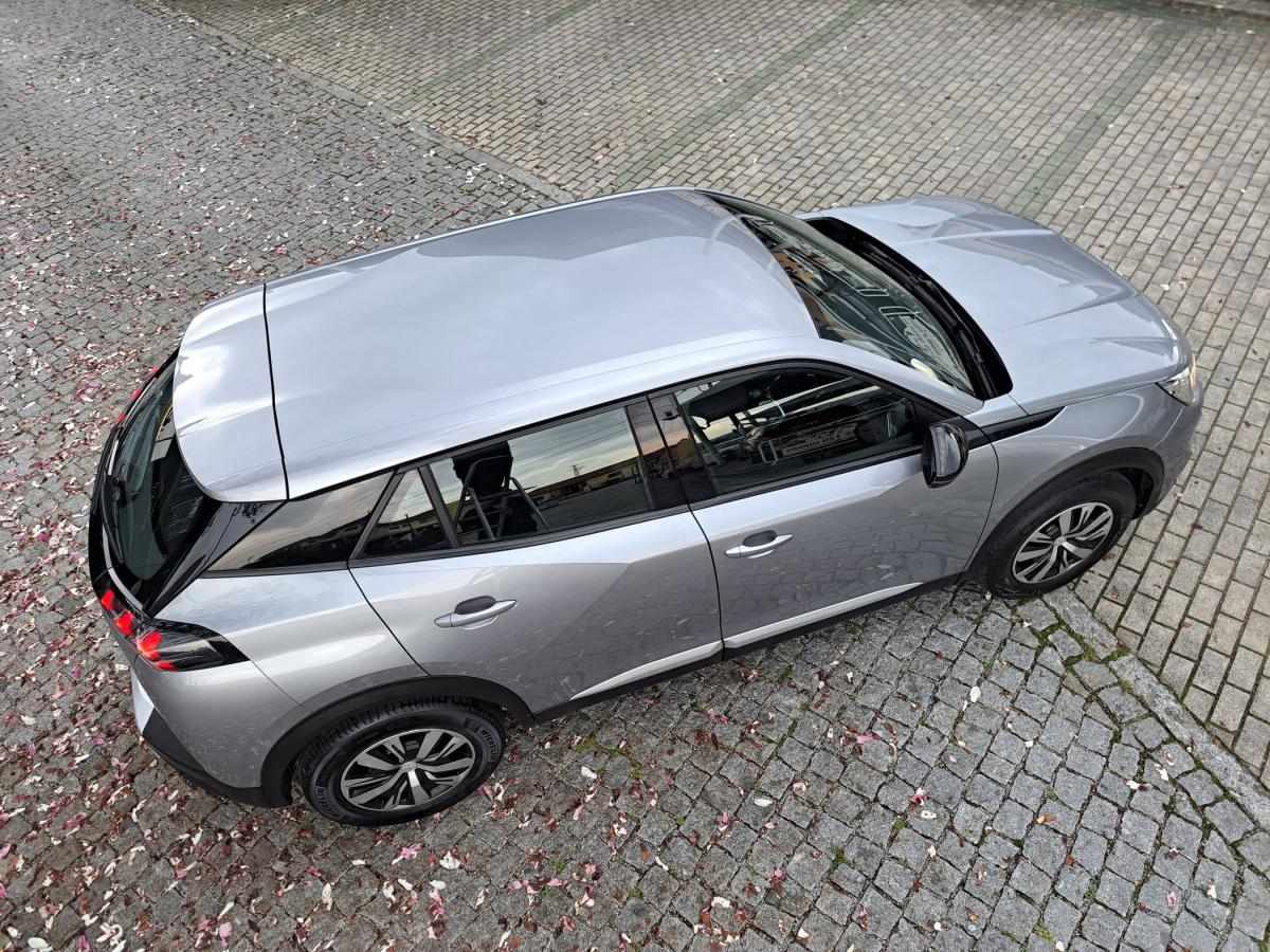 peugeot-2008-2023-gasolina-1199cc