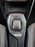peugeot-2008-2023-gasolina-1199cc