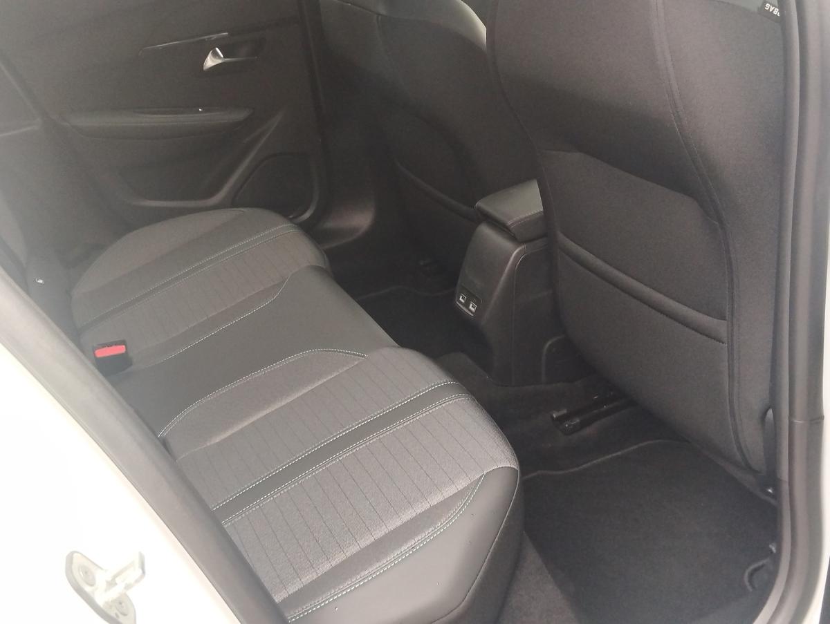 peugeot-208-2022-diesel-1499cc
