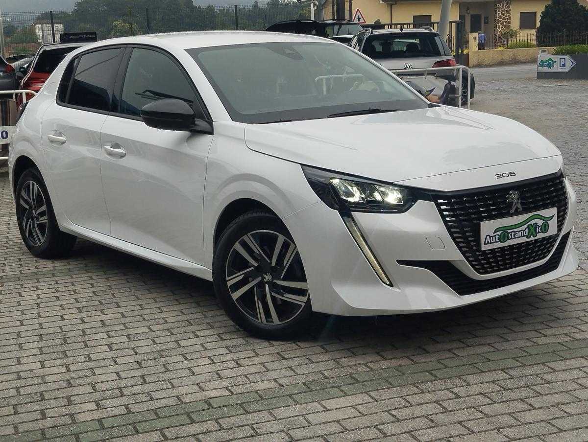 peugeot-208-2022-diesel-1499cc