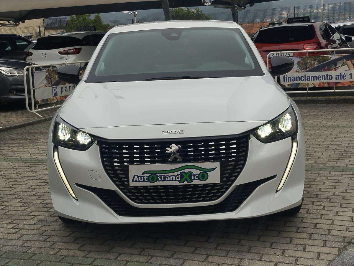 peugeot-208-2022-diesel-1499cc